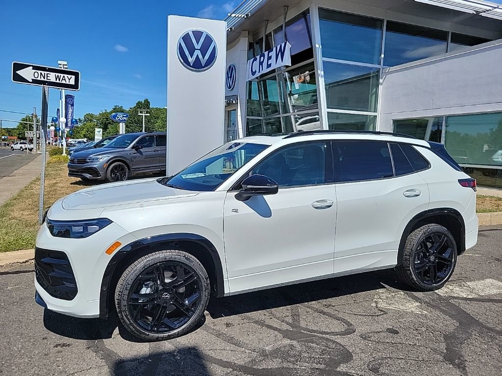 New 2025 Volkswagen Tiguan SE R-Line