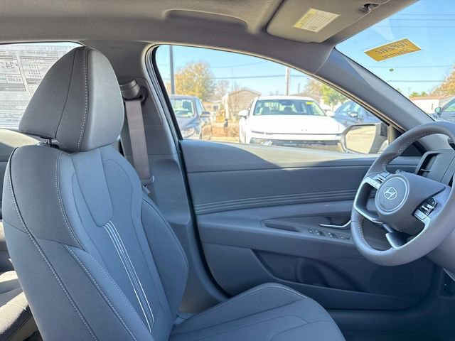New 2026 Hyundai Elantra SEL Sport w/ Cargo Package image 15