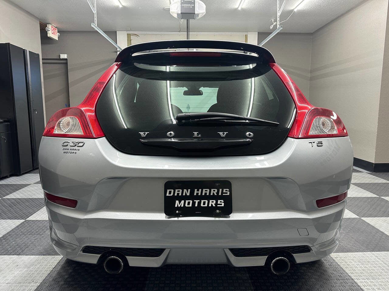 Used 2013 Volvo C30 T5 R-Design w/ Climate Pkg FWD image 13