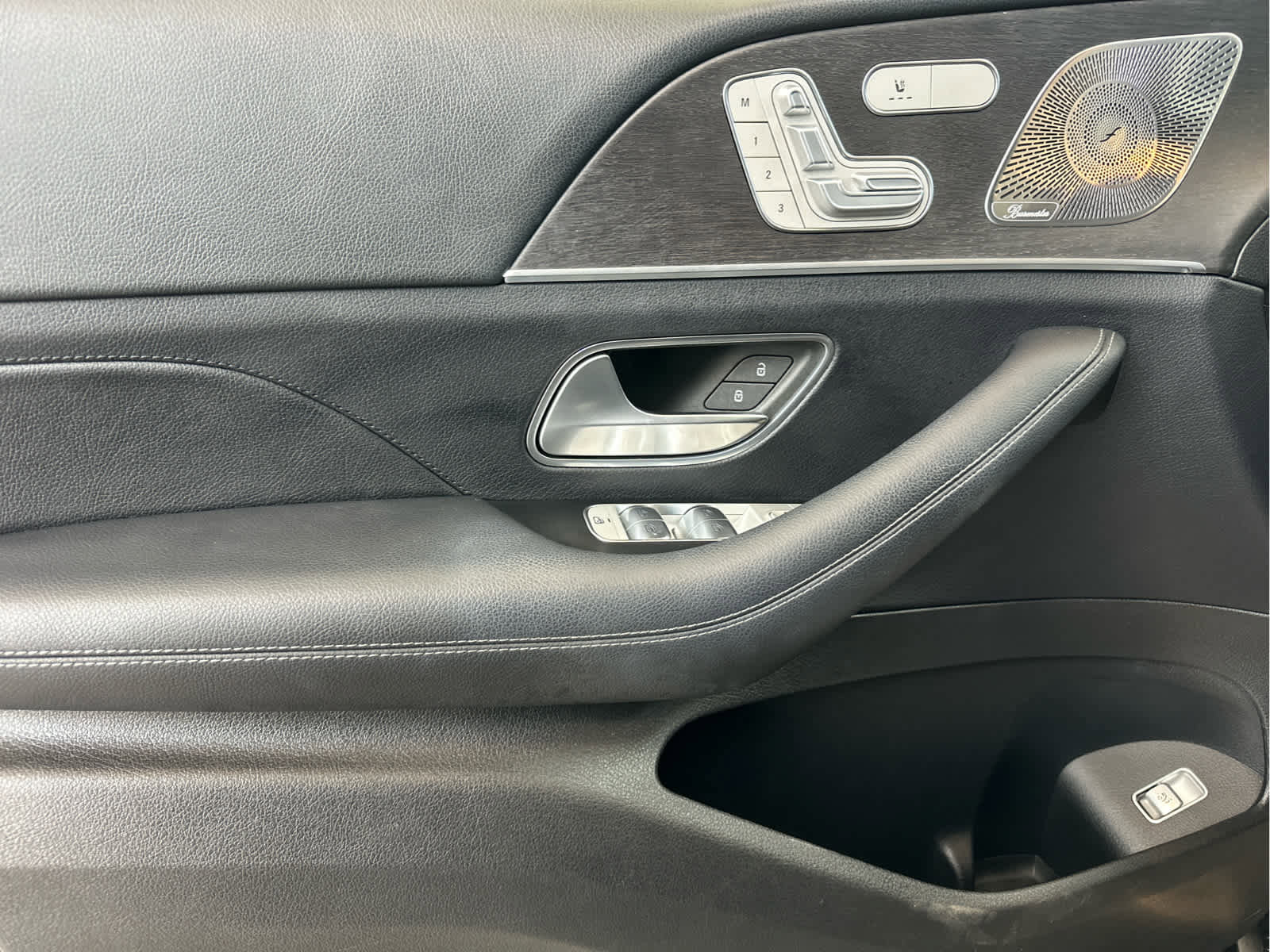 Used 2020 Mercedes-Benz GLE 350 4MATIC image 15