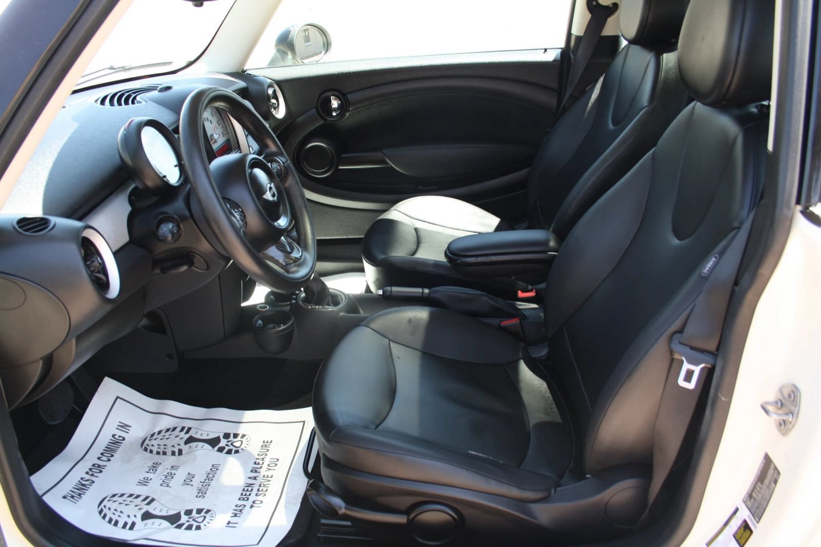 Used 2013 MINI Cooper Hardtop FWD image 8
