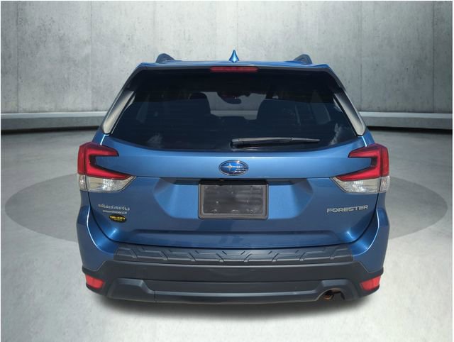 Used 2019 Subaru Forester Premium AWD/4WD image 5