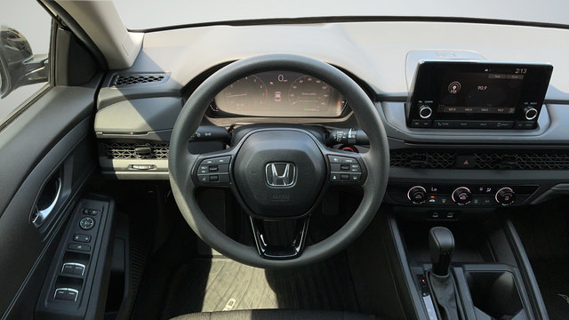 Used 2025 Honda Accord LX image 10