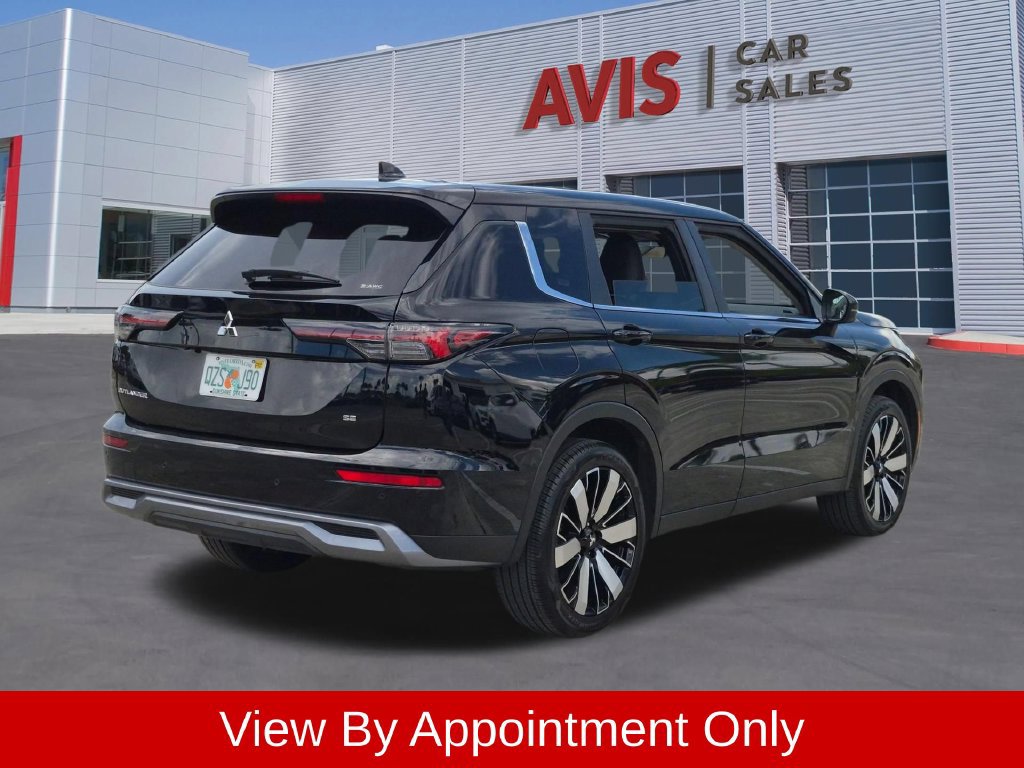 Used 2025 Mitsubishi Outlander SE AWD/4WD image 6
