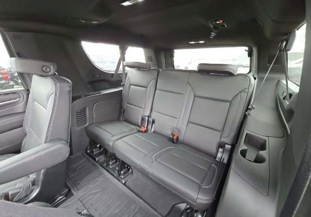 Used 2024 GMC Yukon XL Denali w/ Max Trailering Package AWD/4WD image 3