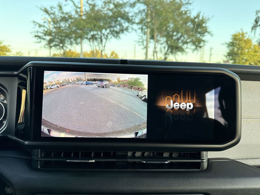 New 2025 Jeep Wrangler Sport S image 24