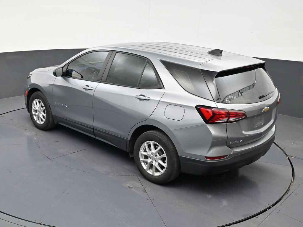 Used 2024 Chevrolet Equinox LS FWD image 14