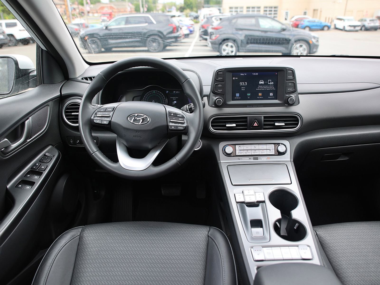 Certified 2021 Hyundai Kona Limited FWD image 15