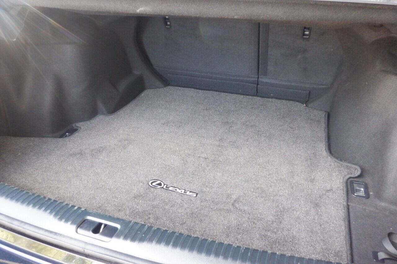 Used 2015 Lexus IS 250 Base 4dr Sedan image 40