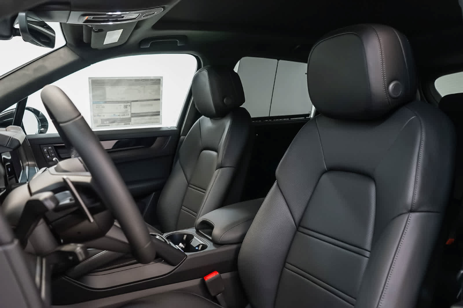 New 2026 Porsche Cayenne GTS AWD/4WD image 5