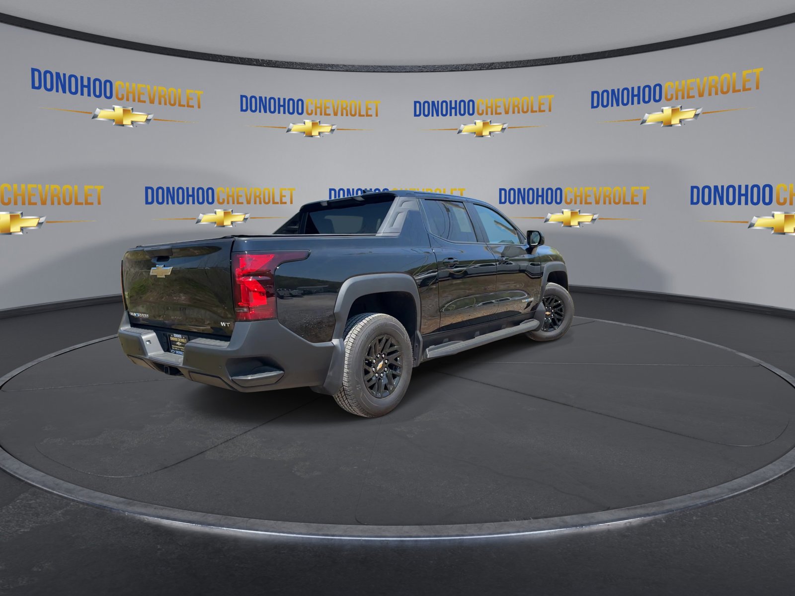 Used 2024 Chevrolet Silverado EV W/T AWD/4WD image 11