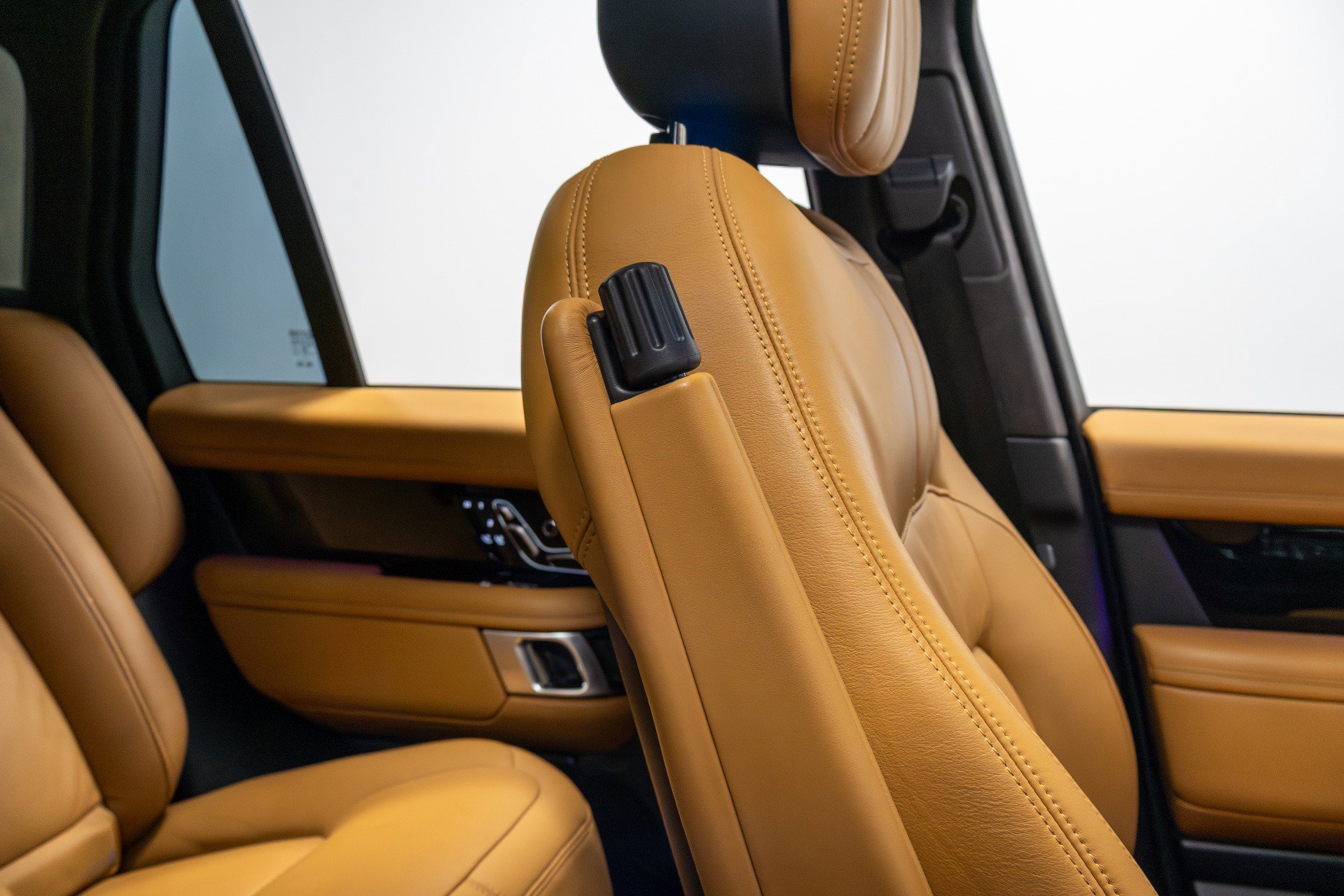 Used 2022 Land Rover Range Rover Autobiography image 79