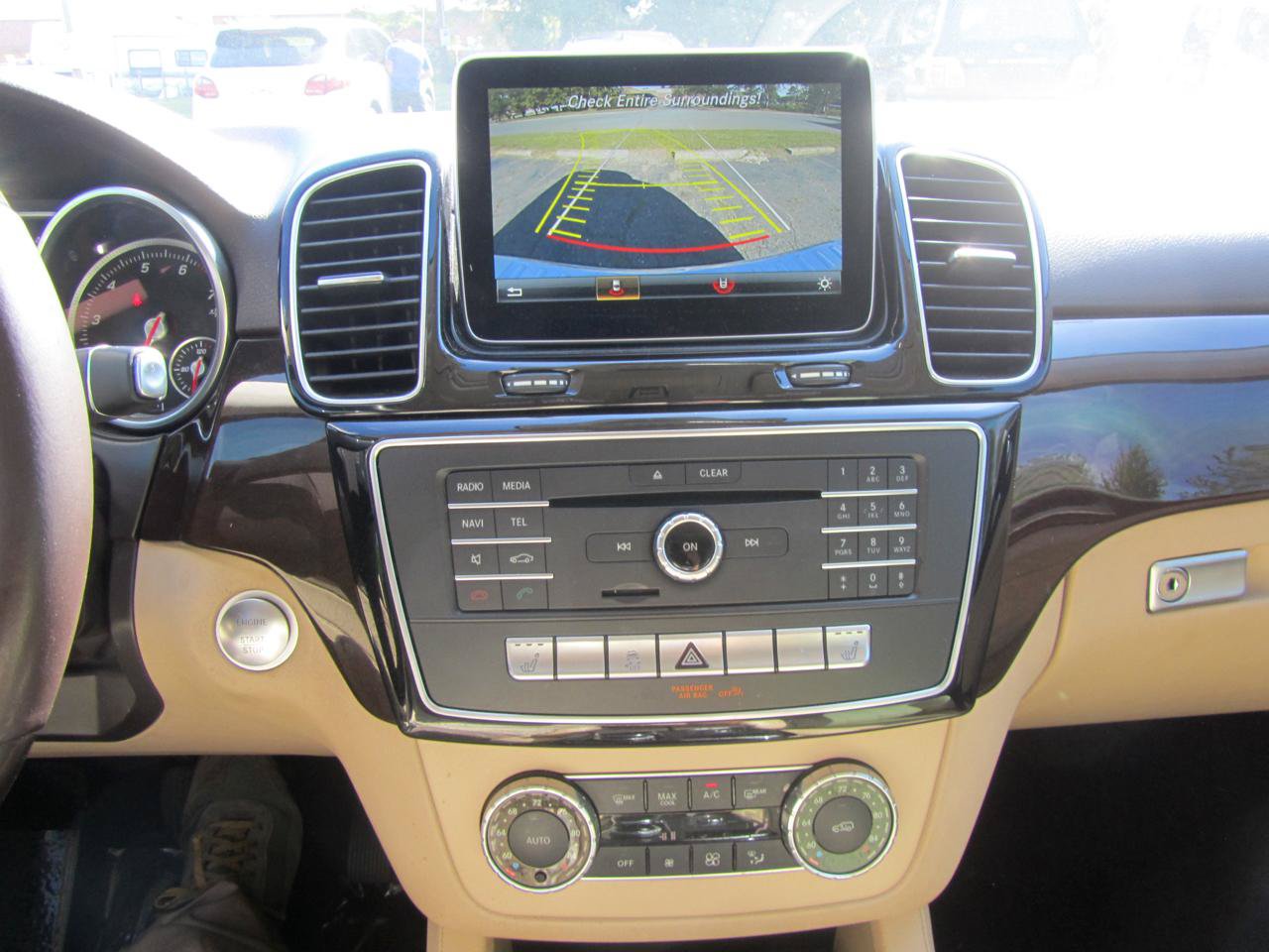 Used 2016 Mercedes-Benz GLE 350 w/ Premium Package image 15