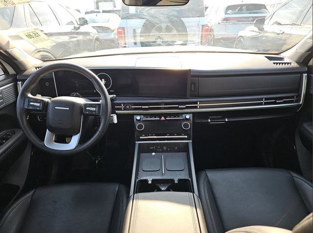 Used 2025 Hyundai Santa Fe Limited image 5