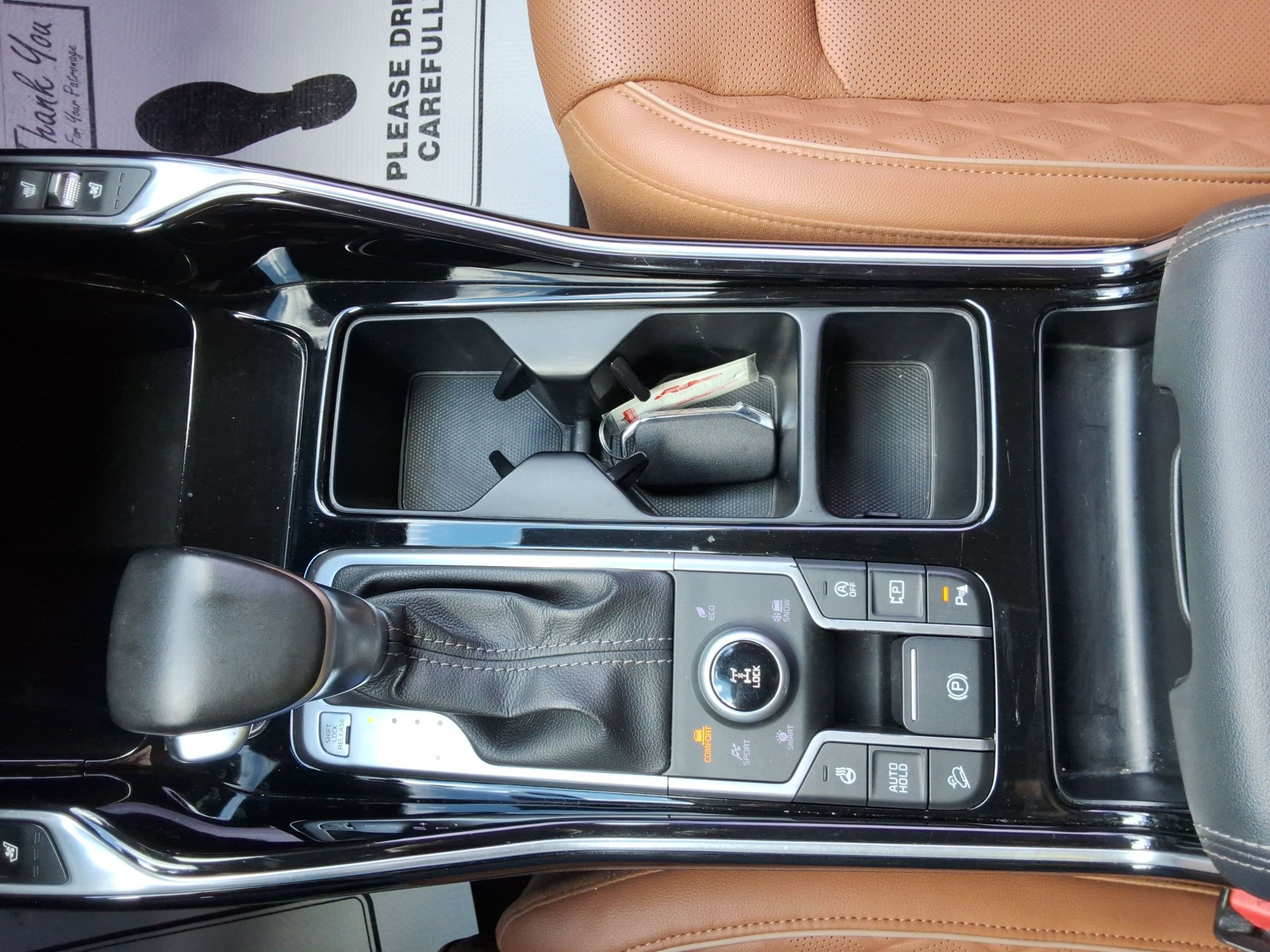 Used 2022 Kia Sorento SX Prestige w/ Rust Color Package image 18