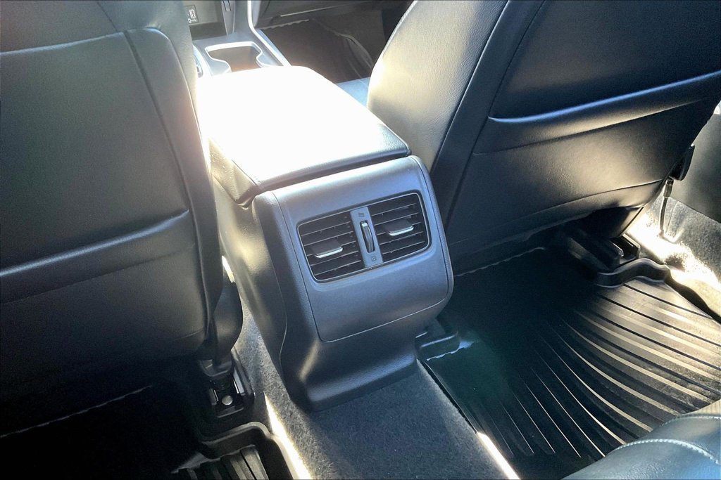 Used 2018 Honda Accord Touring image 13