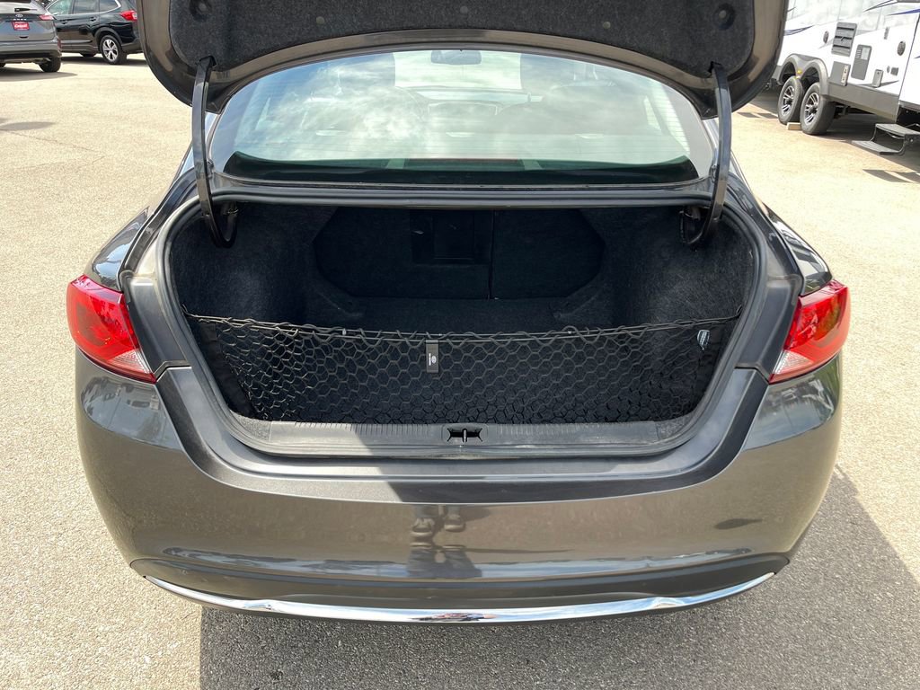 Used 2015 Chrysler 200 C w/ Navigation & Sound Group I FWD image 26