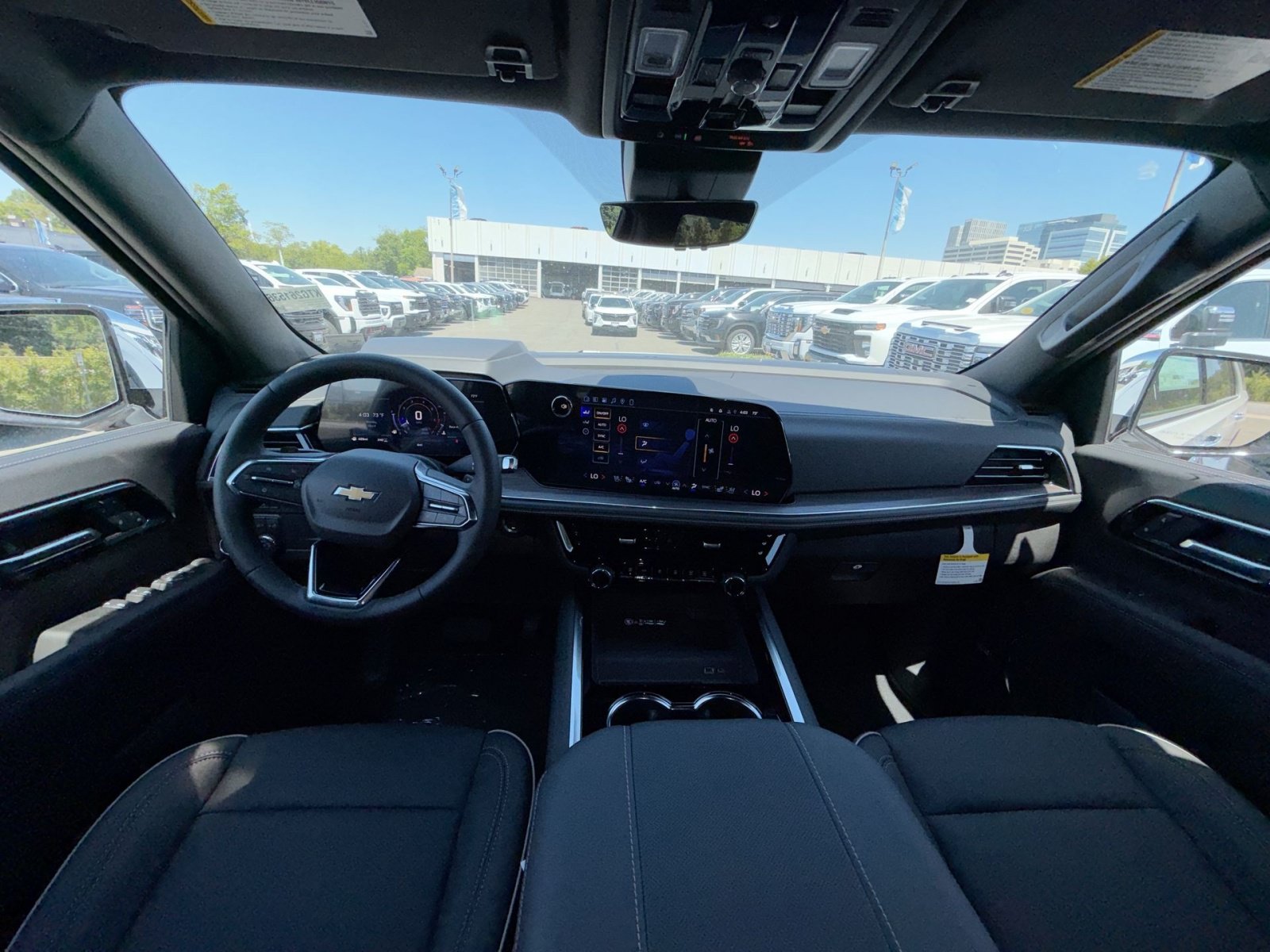 New 2026 Chevrolet Suburban Premier AWD/4WD image 23