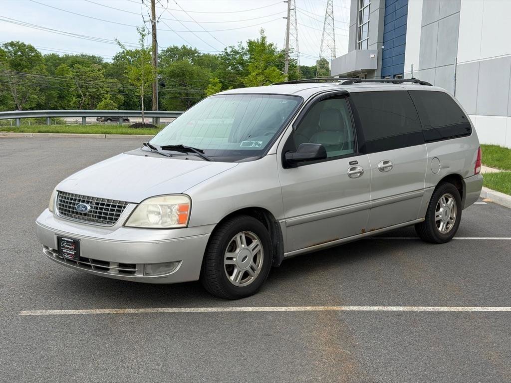 Used 2004 Ford Freestar SEL FWD image 8