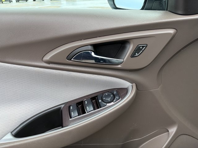 Used 2024 Chevrolet Malibu LT image 18