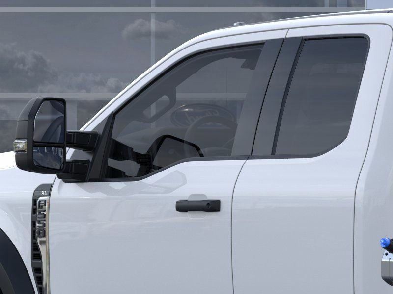 New 2025 Ford F550 4x4 SuperCab Super Duty image 20