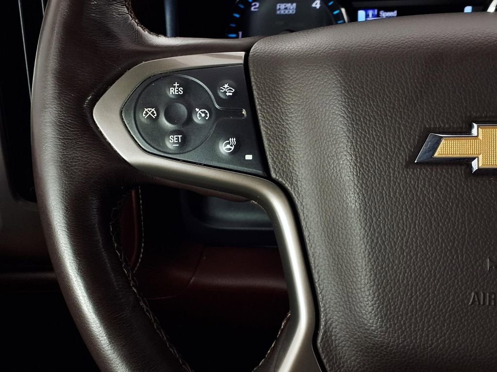 Used 2018 Chevrolet Silverado 1500 High Country AWD/4WD image 19