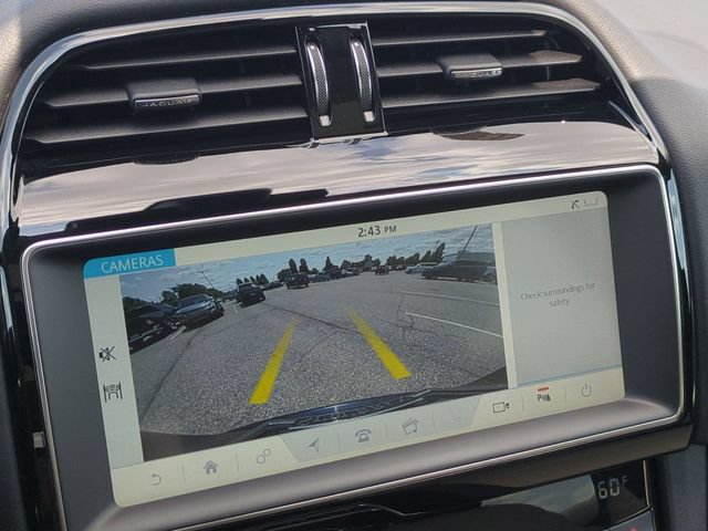 Used 2020 Jaguar F-PACE Premium AWD/4WD image 10