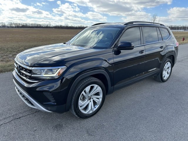 Used 2021 Volkswagen Atlas SE image 3