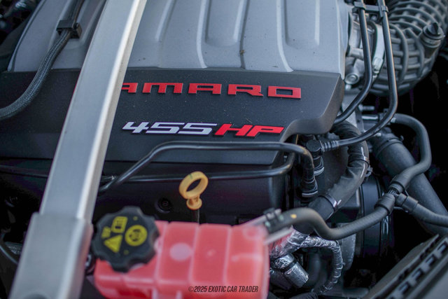 Used 2021 Chevrolet Camaro SS image 27