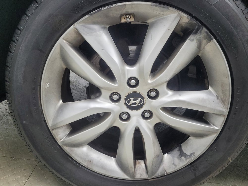 Used 2013 Hyundai Santa Fe Sport 2.0T AWD/4WD image 31