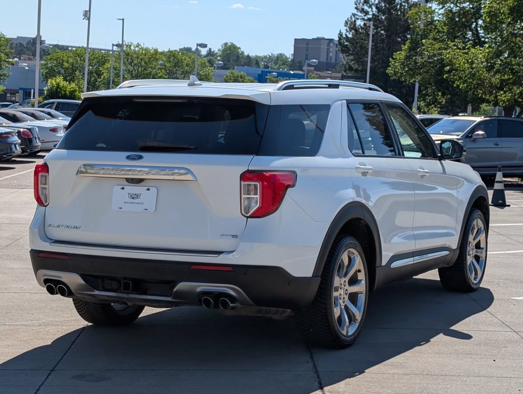 Used 2020 Ford Explorer Platinum w/ Premium Technology Package AWD/4WD image 6