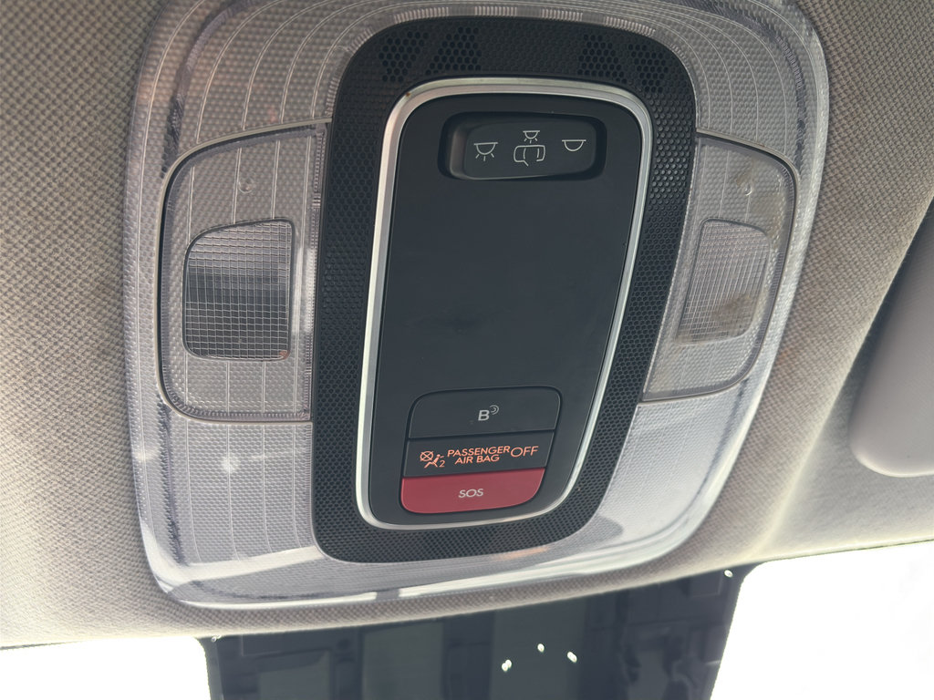 Used 2024 Hyundai Elantra SEL FWD image 25