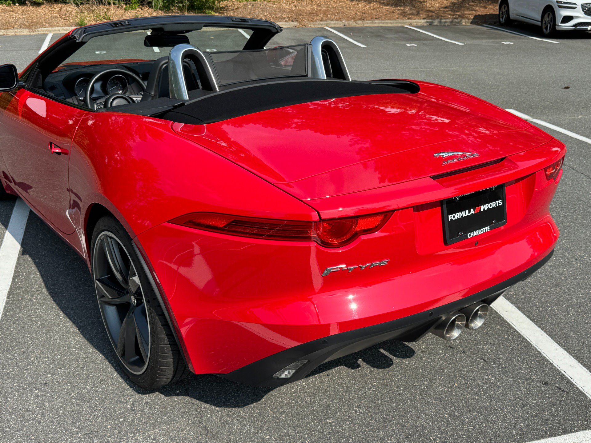 Used 2014 Jaguar F-TYPE Convertible RWD image 21