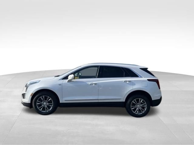 Used 2021 Cadillac XT5 Premium Luxury AWD/4WD image 2