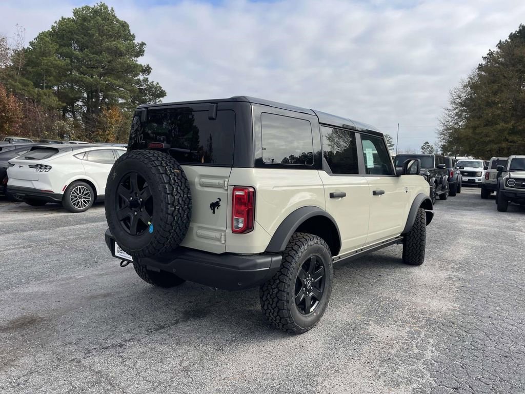 New 2025 Ford Bronco Big Bend w/ Black Diamond Package image 3