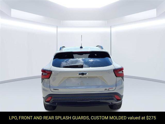 New 2026 Chevrolet Trax RS w/ Driver Confidence Package FWD image 4
