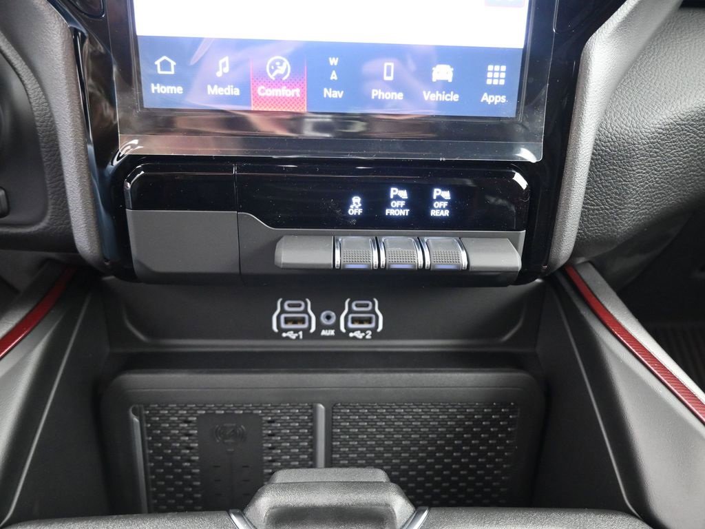 New 2026 RAM 1500 Rebel w/ Rebel Level 1 Equipment Group image 32