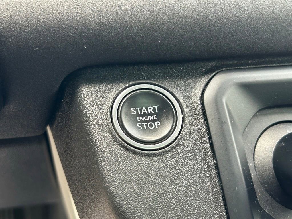 Used 2022 Land Rover Defender 110 S AWD/4WD image 61