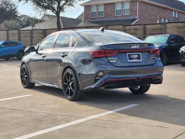 Used 2023 Kia Forte GT video 3