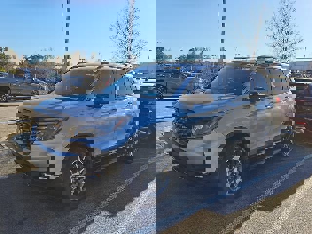 Used 2023 Honda Passport TrailSport video 4