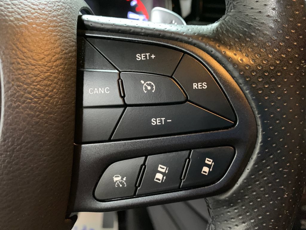 Used 2022 Dodge Durango GT AWD/4WD image 13