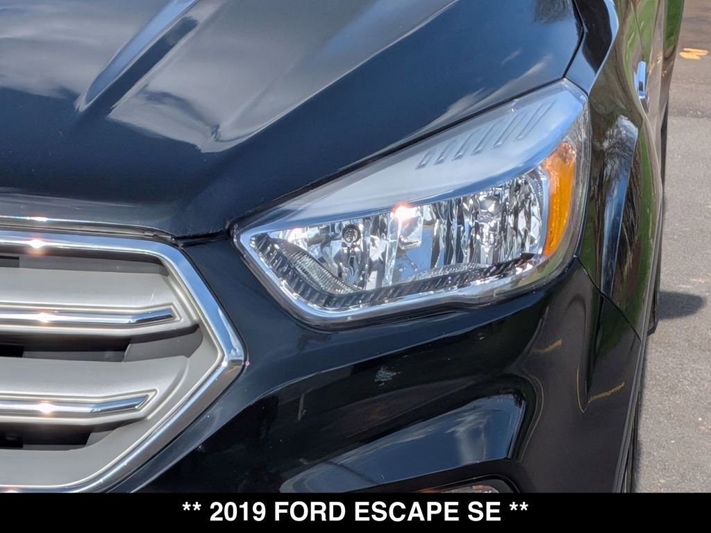 Used 2019 Ford Escape SE AWD/4WD image 15