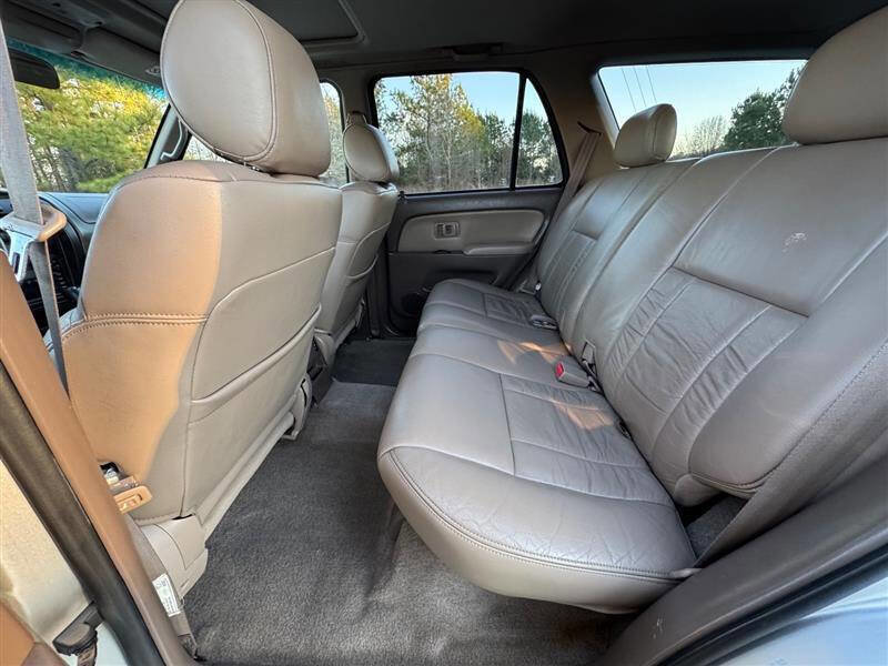Used 2000 Toyota 4Runner Limited image 19
