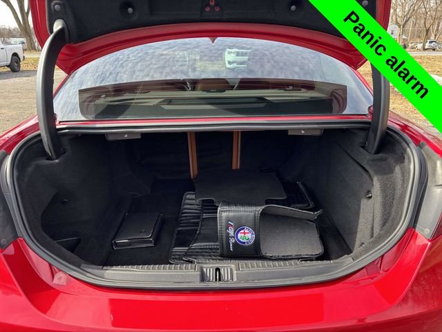 Used 2017 Alfa Romeo Giulia Ti w/ TI 19" Sport Package image 36