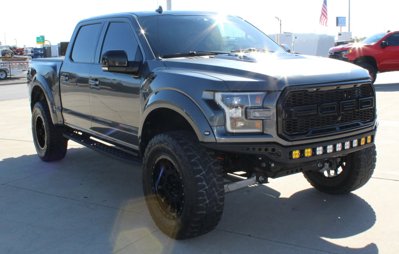 Used 2019 Ford F150 Raptor w/ Equipment Group 802A Luxury image 10
