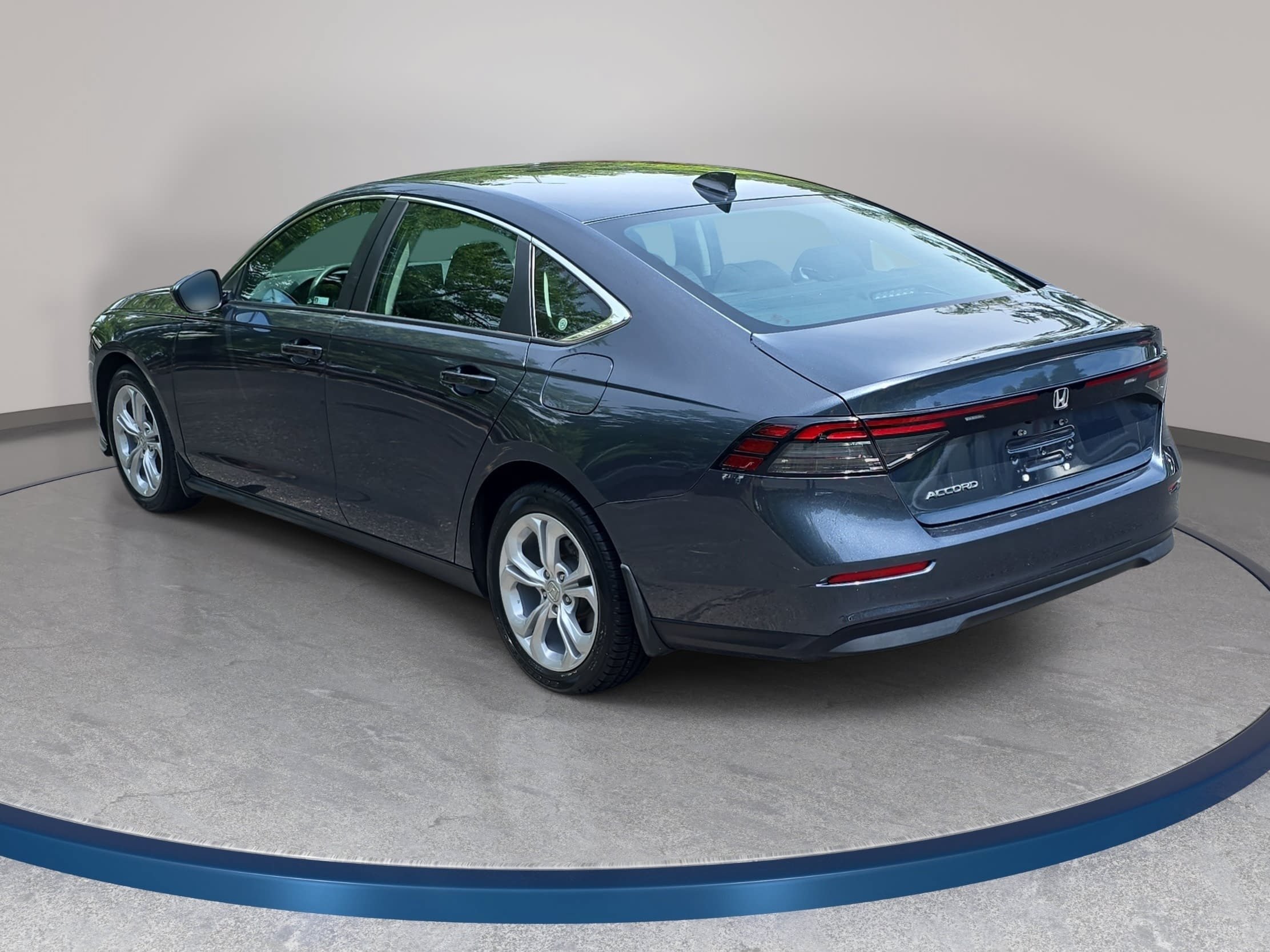 Used 2024 Honda Accord LX image 7
