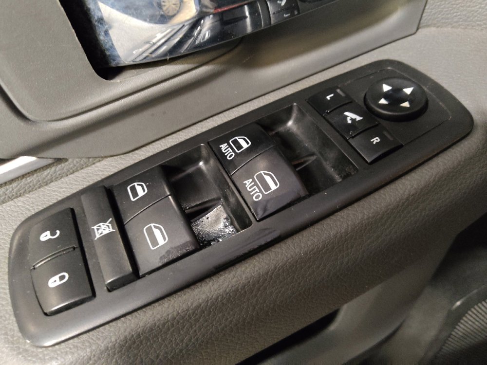 Used 2017 RAM 1500 Big Horn RWD image 27