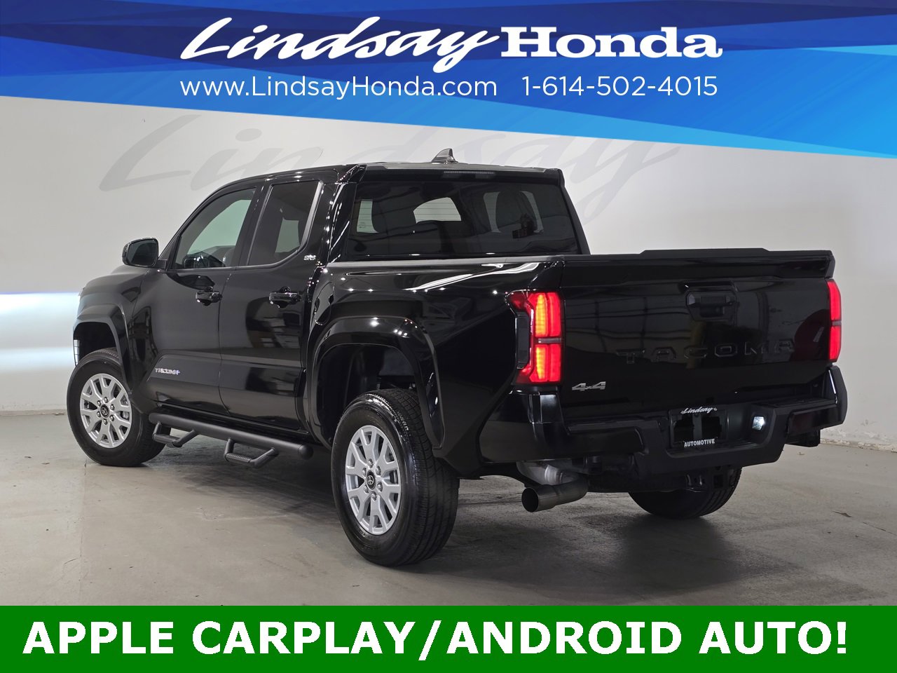 Used 2025 Toyota Tacoma SR5 image 4