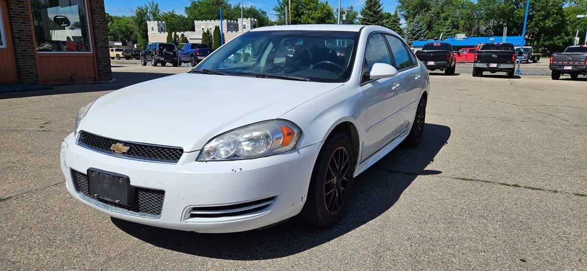Used 2013 Chevrolet Impala LT w/ LT Sunroof Package FWD image 2