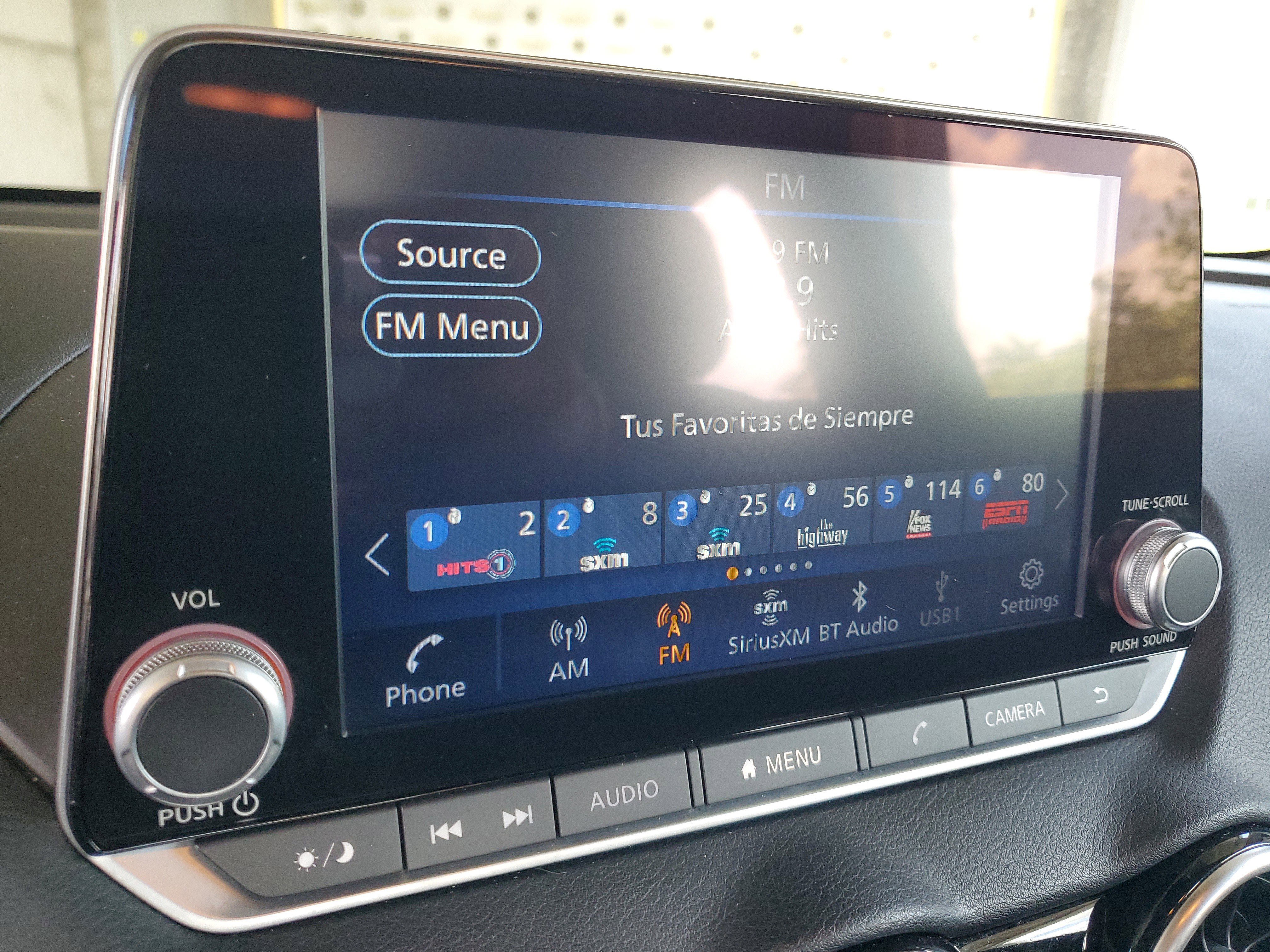 Used 2024 Nissan Sentra SV image 25